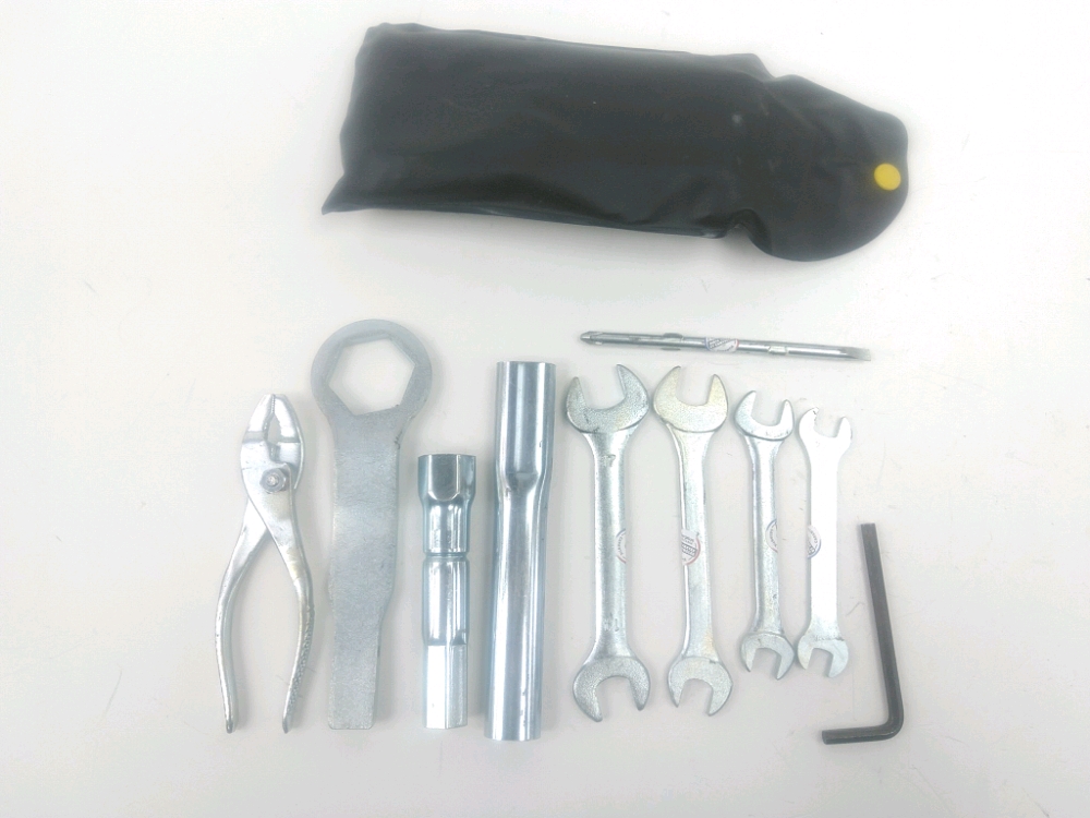 TROUSSE OUTIL