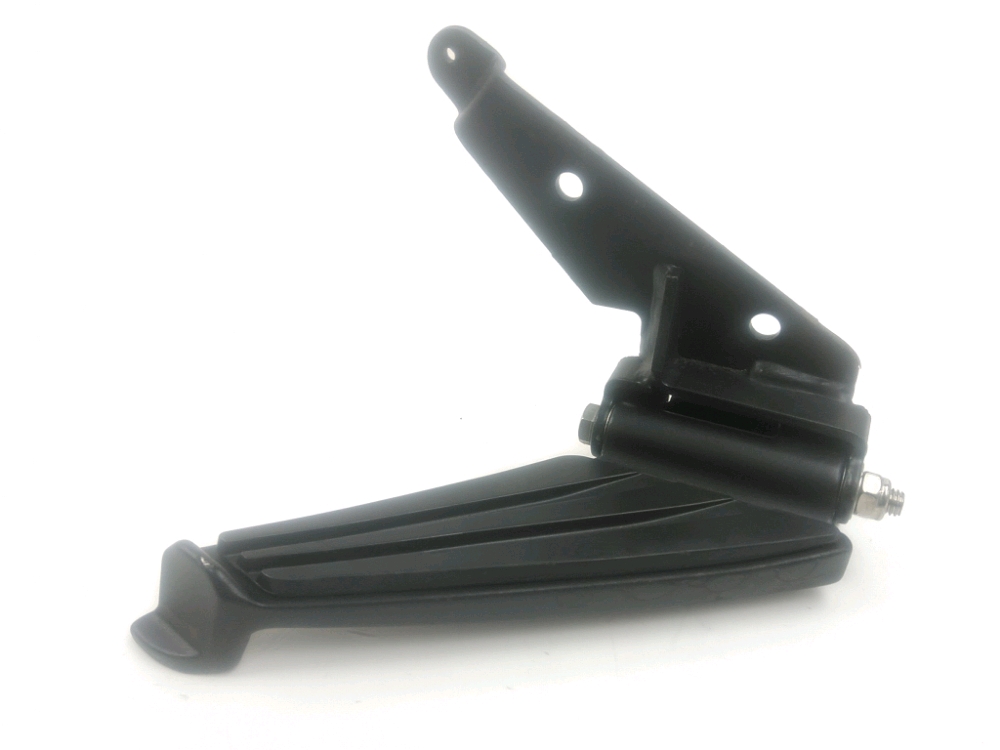 Platine et repose pieds arriere droit