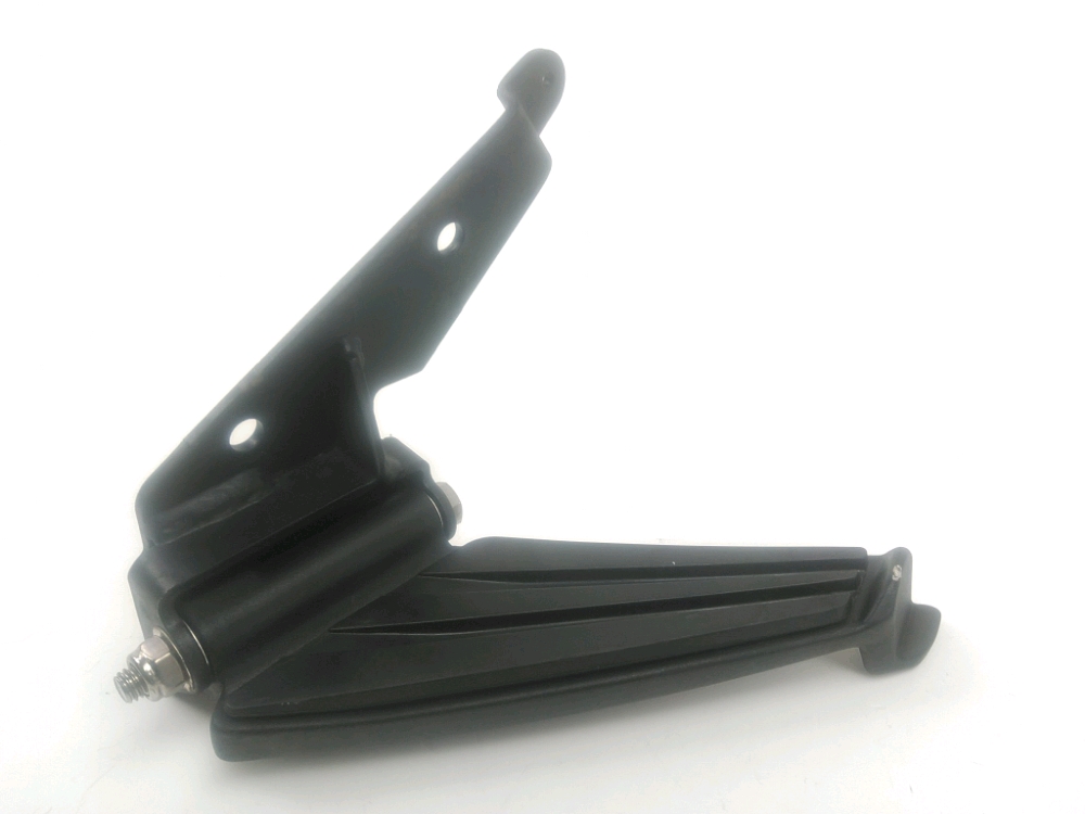 Platine et repose pieds arriere gauche