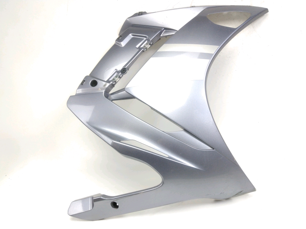 FLANC CARENAGE DROIT