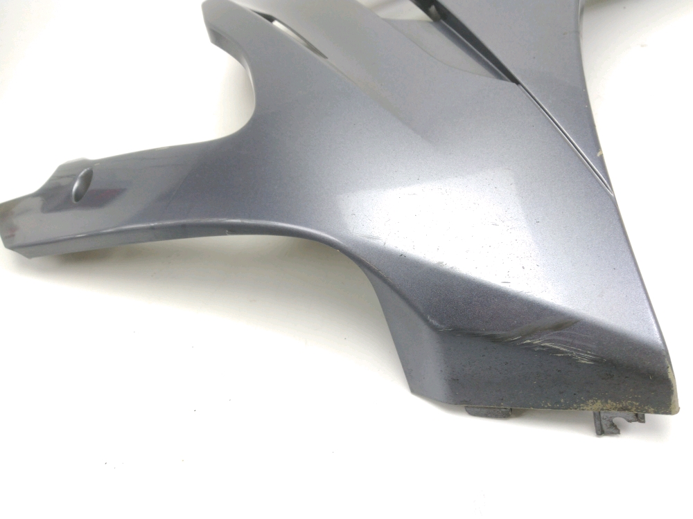 FLANC CARENAGE DROIT