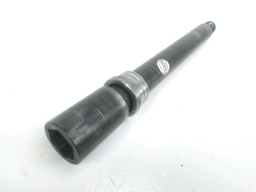 AXE DE ROUE AVANT