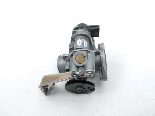 Corps d'injection droit