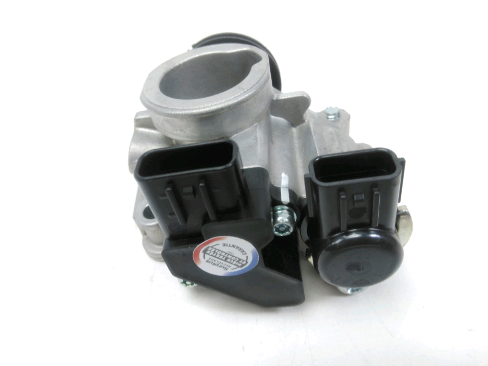 Corps d'injection droit