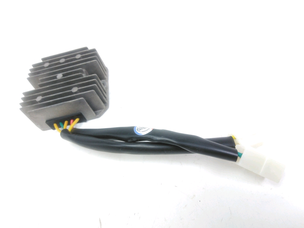 REGULATEUR DE TENSION