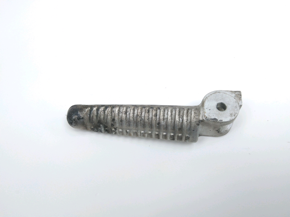 Repose pieds arriere gauche