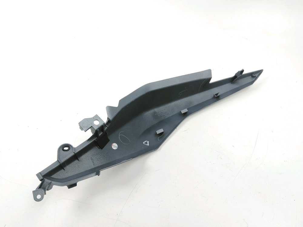 CARENAGE ARRIERE DROIT