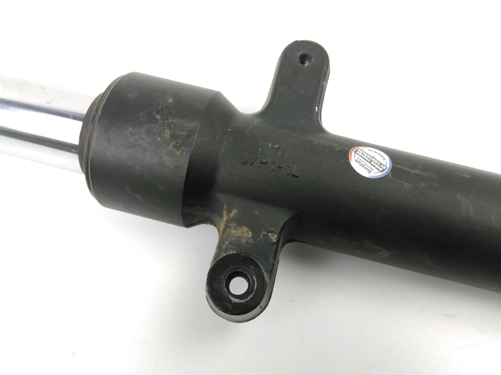TUBE DE FOURCHE GAUCHE