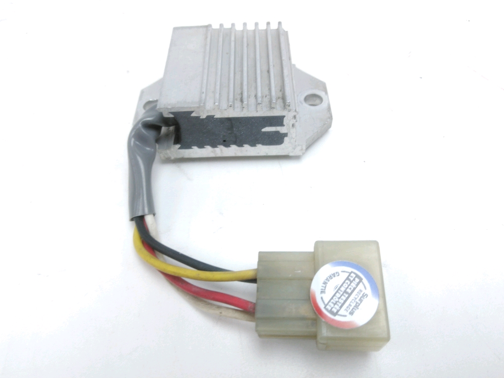 REGULATEUR DE TENSION