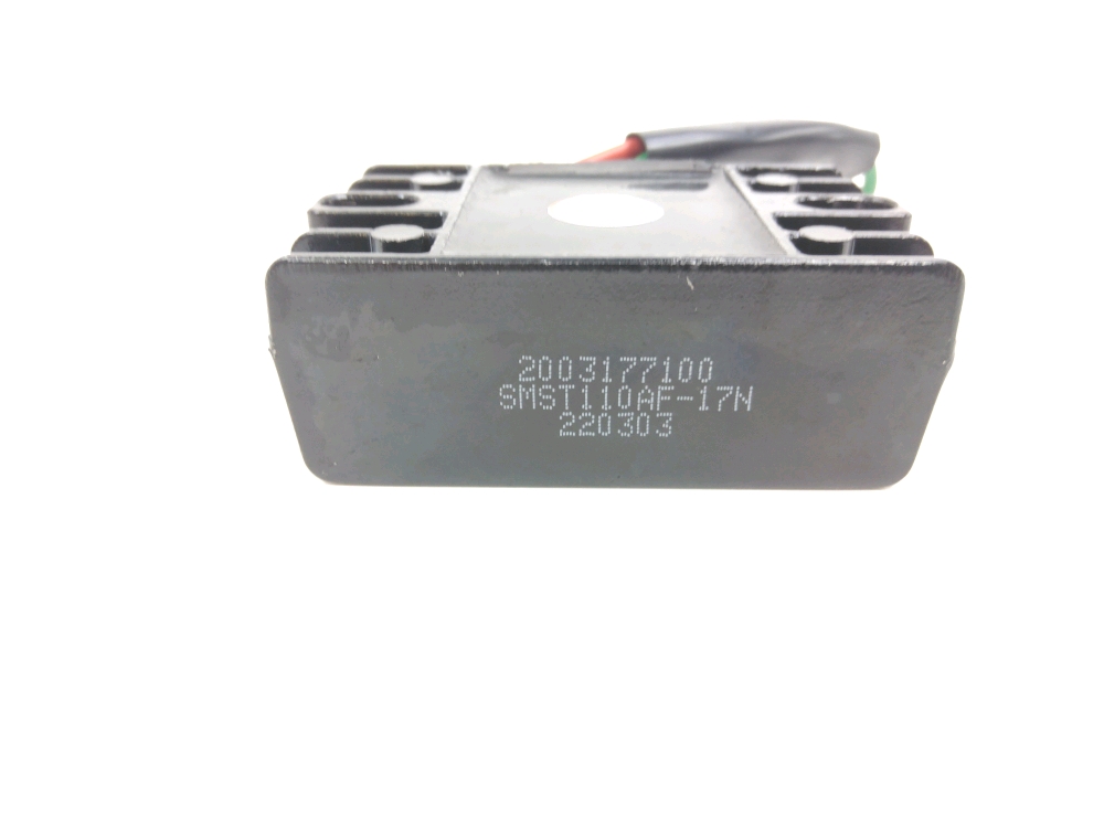 REGULATEUR DE TENSION