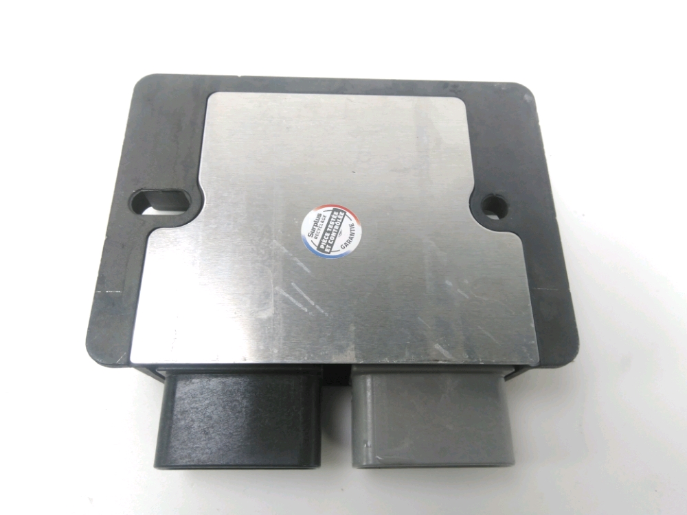 REGULATEUR DE TENSION