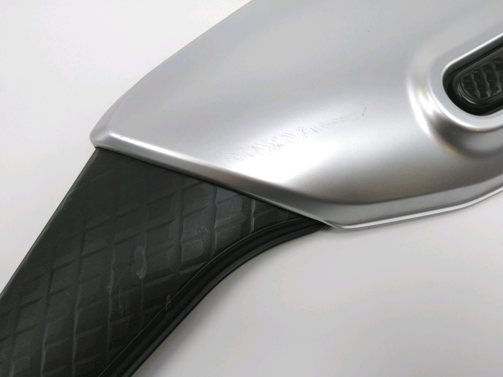 CACHE LATERAL GAUCHE