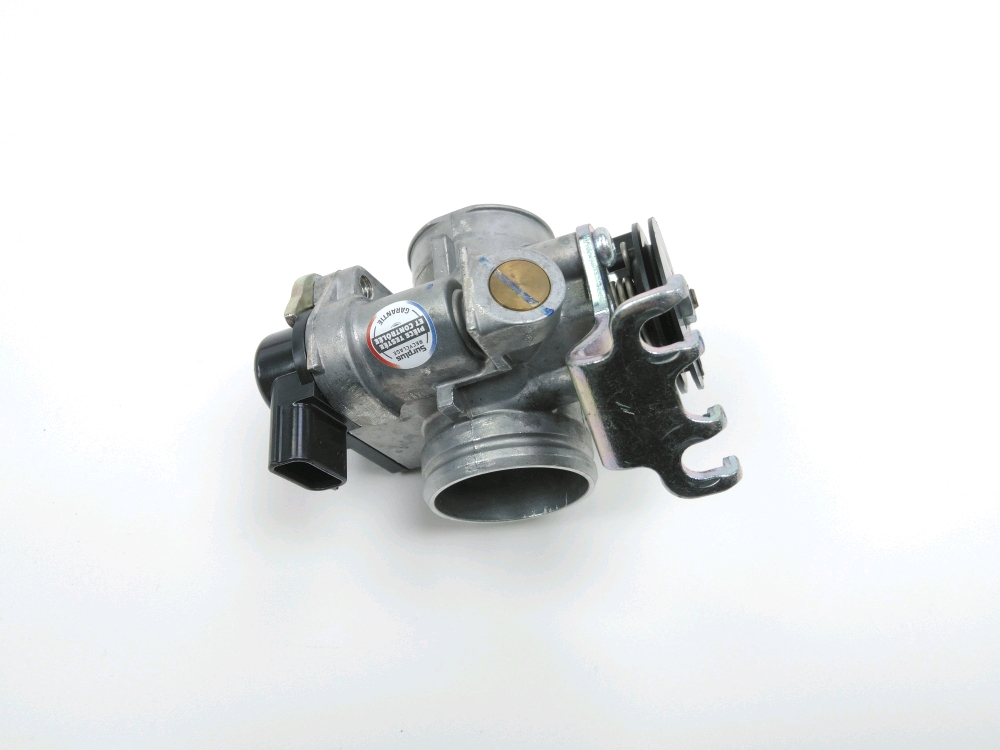 Corps d'injection droit