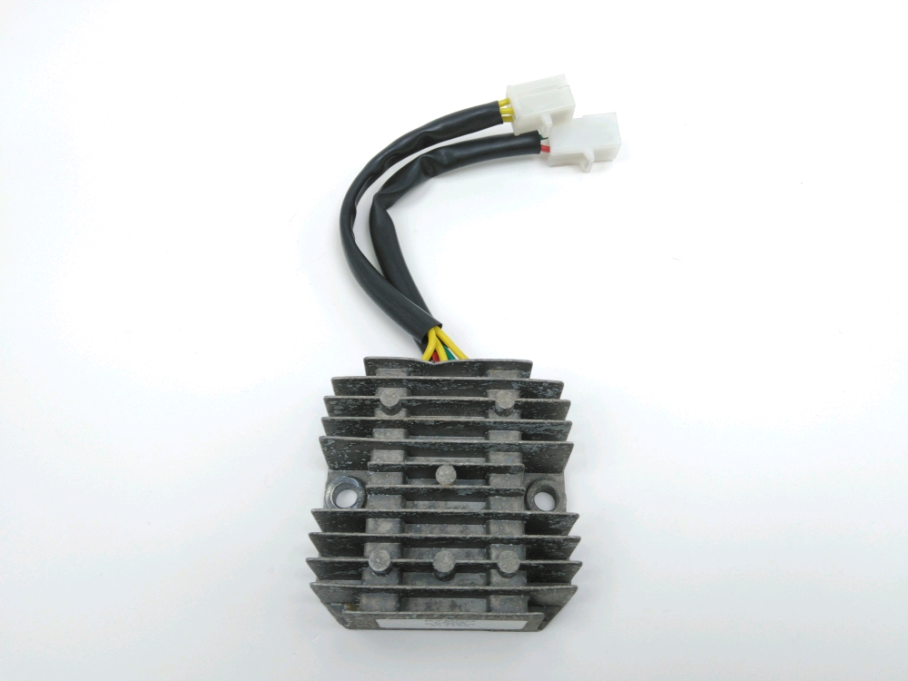 REGULATEUR DE TENSION