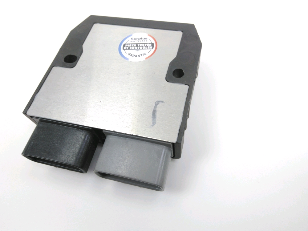 REGULATEUR DE TENSION