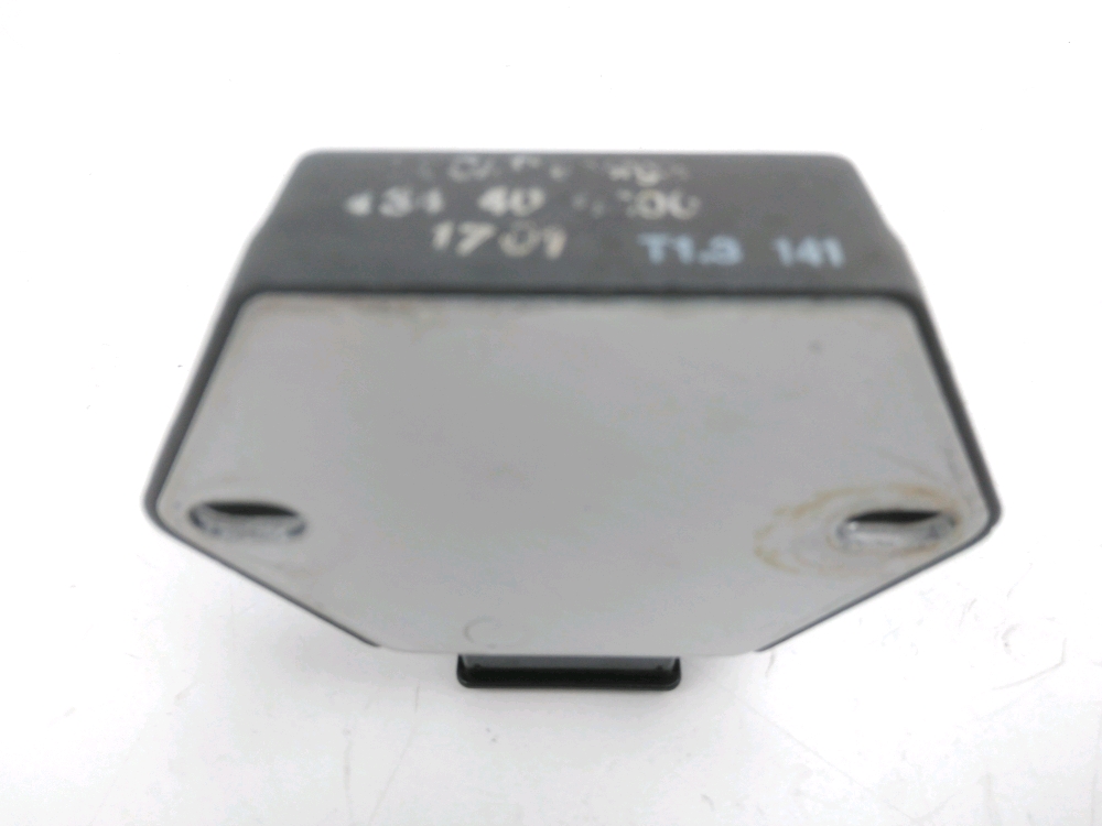 REGULATEUR DE TENSION