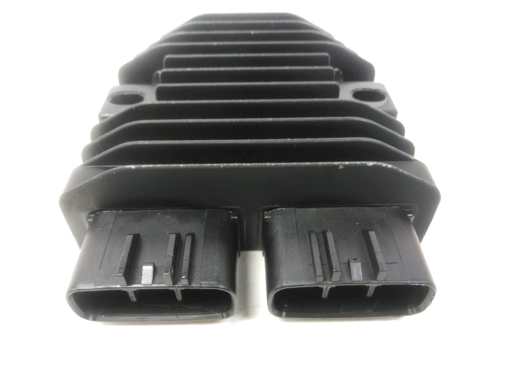 REGULATEUR DE TENSION