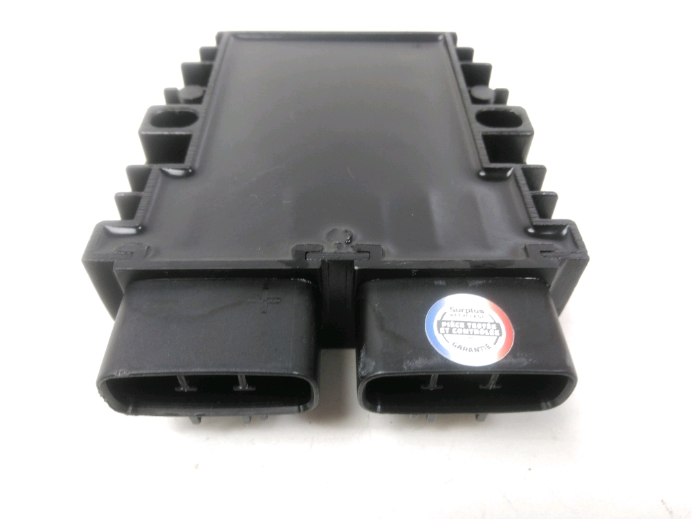 REGULATEUR DE TENSION