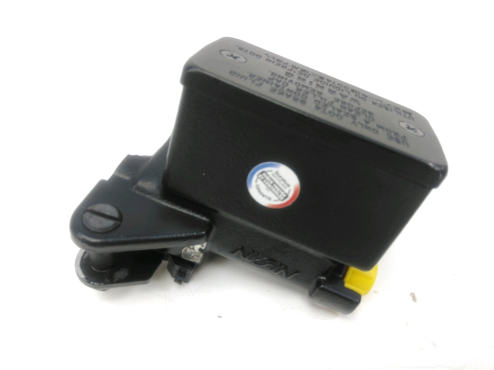 Maitre cylindre frein av complet