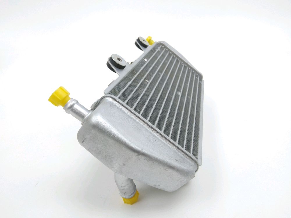 RADIATEUR EAU