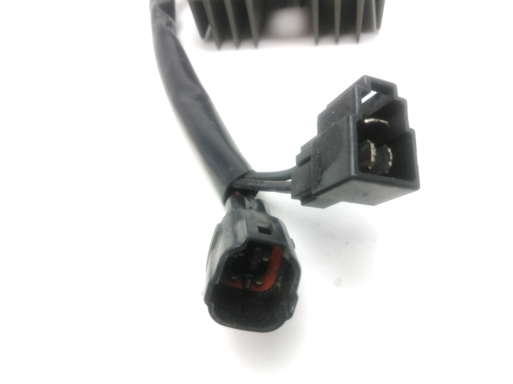 REGULATEUR DE TENSION