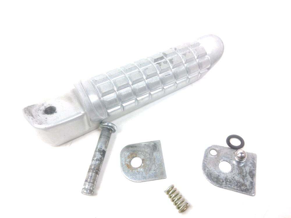 REPOSE PIEDS ARRIERE DROIT