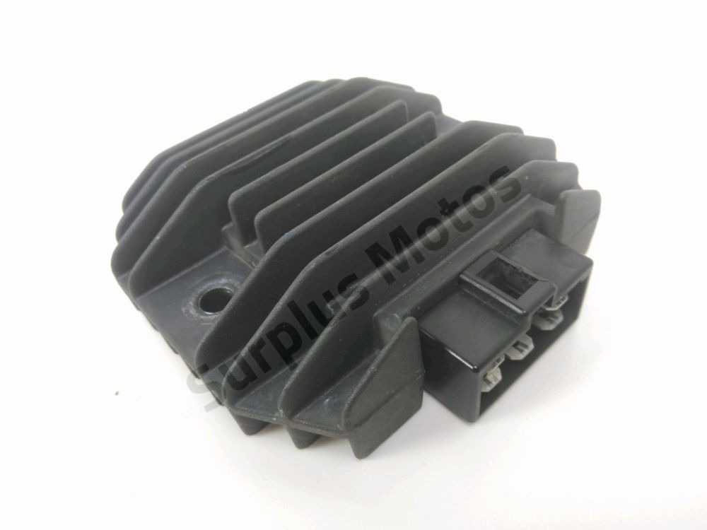 Regulateur de tension