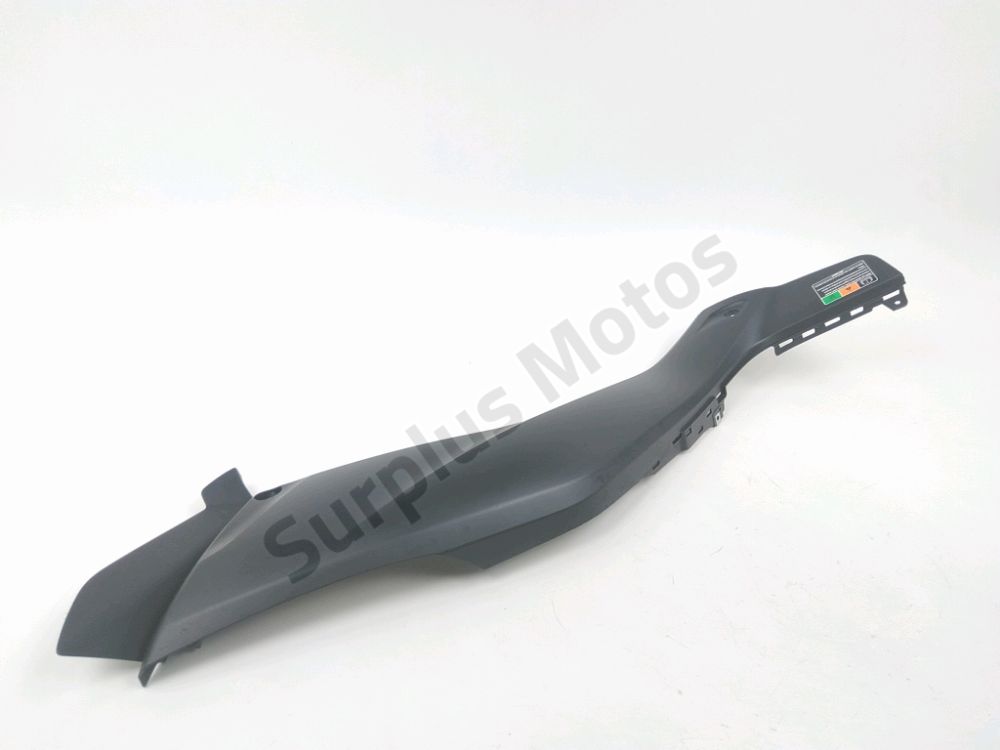 CACHE LATERAL GAUCHE