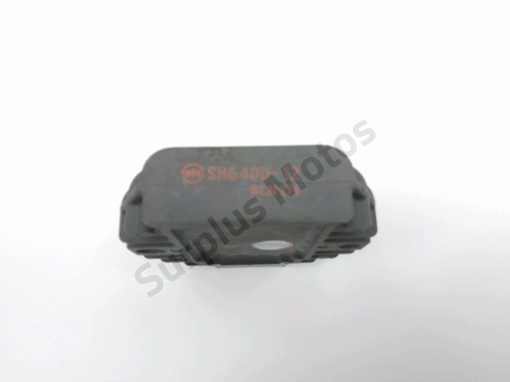 REGULATEUR DE TENSION