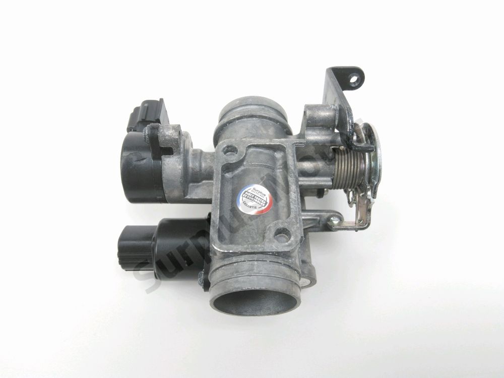 CORPS D'INJECTION DROIT