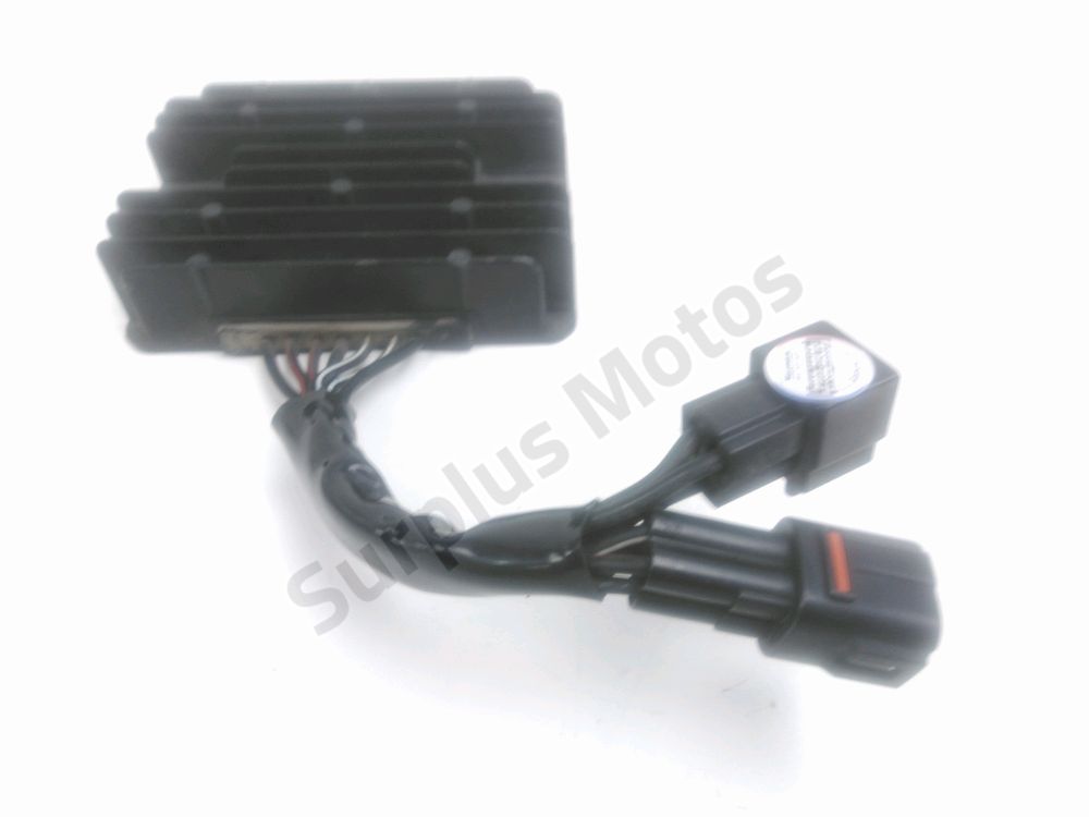 REGULATEUR DE TENSION