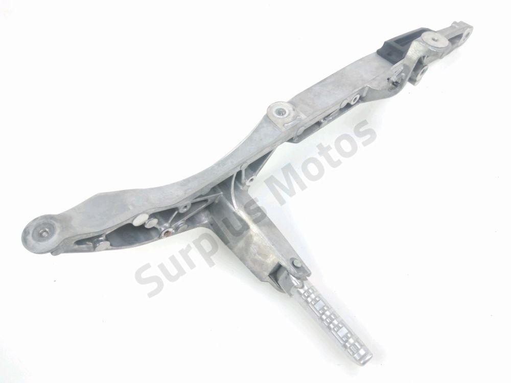 Platine avant droite complete