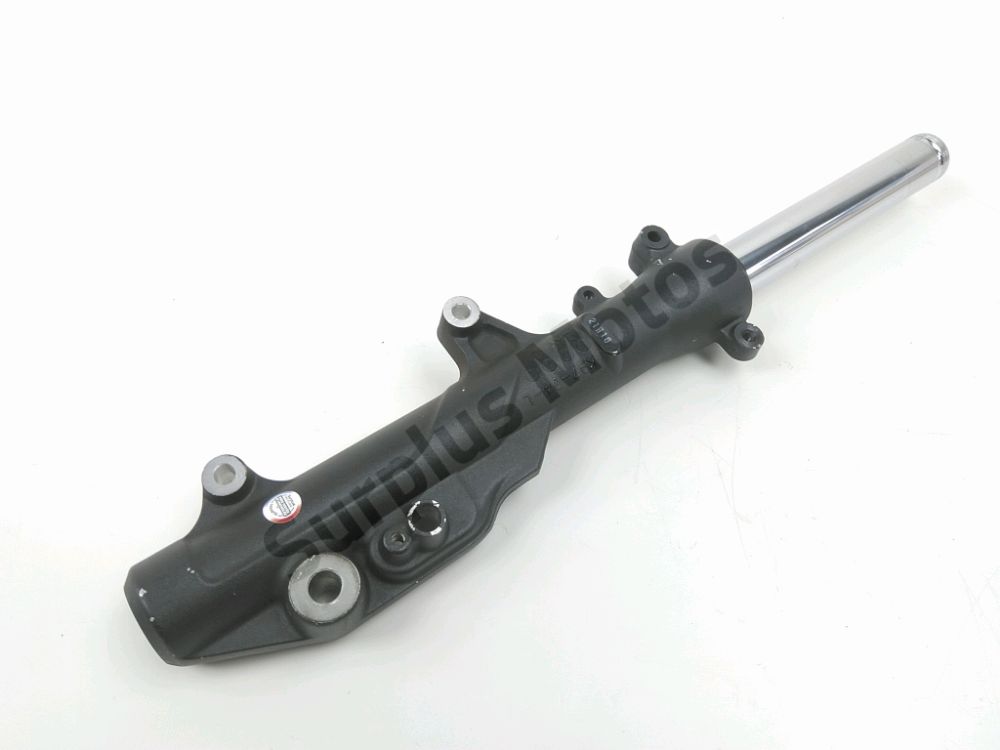 Tube de fourche gauche
