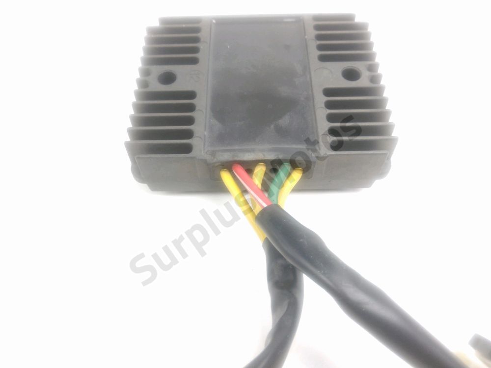 REGULATEUR DE TENSION