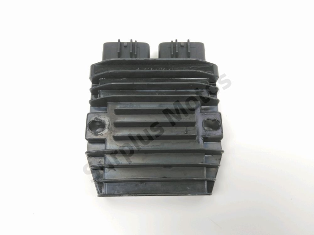Regulateur de tension