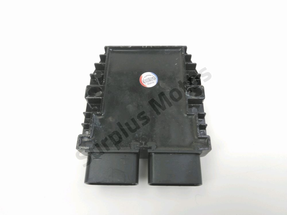 REGULATEUR DE TENSION
