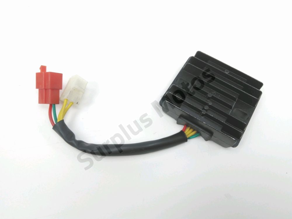 REGULATEUR DE TENSION