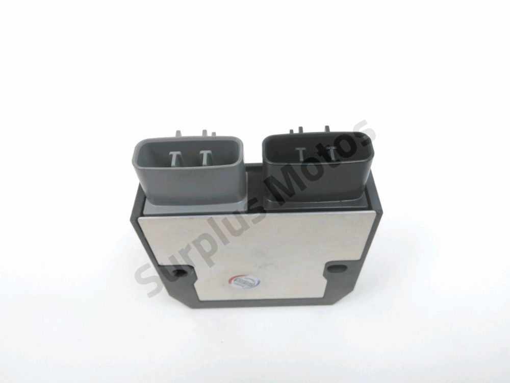 REGULATEUR DE TENSION