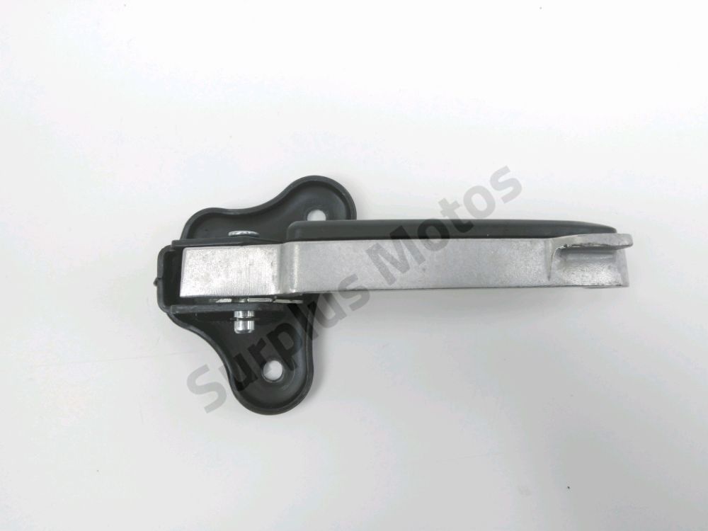 Repose pieds arriere gauche