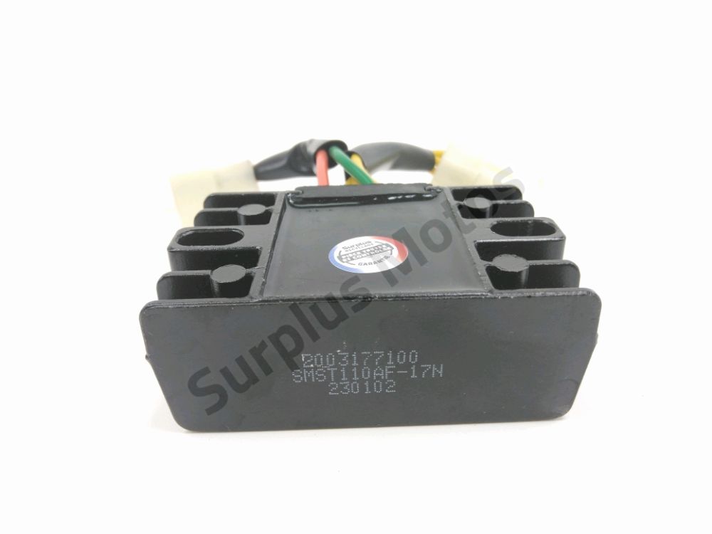 REGULATEUR DE TENSION