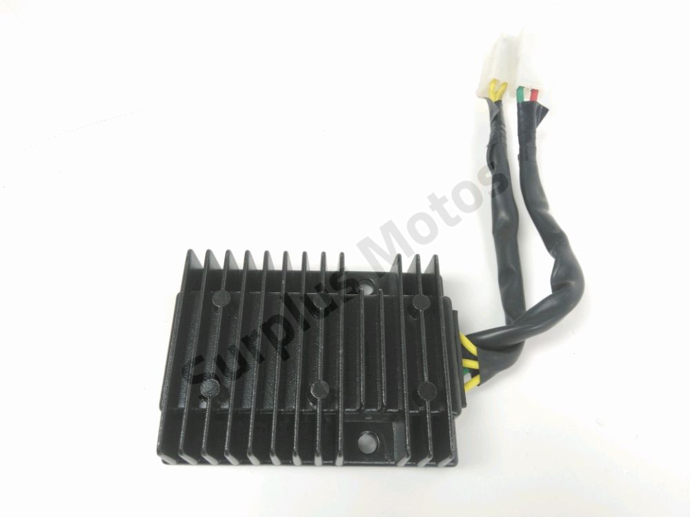 REGULATEUR DE TENSION