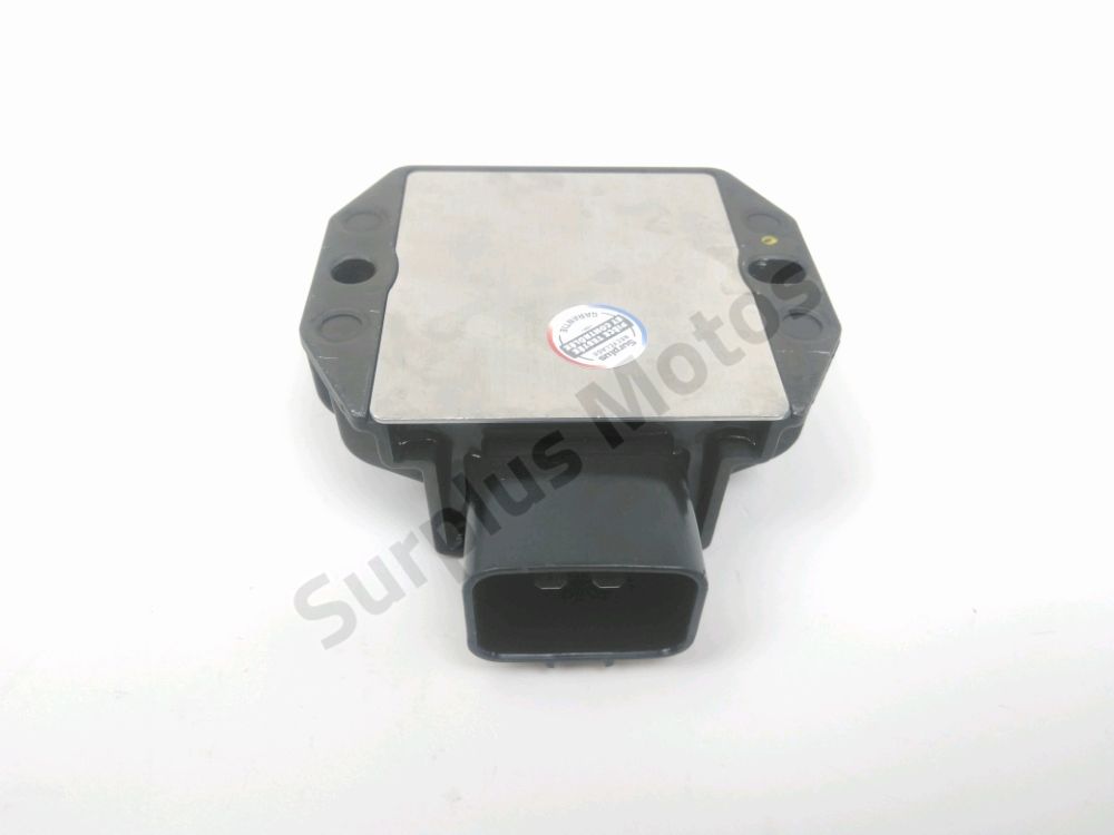 REGULATEUR DE TENSION