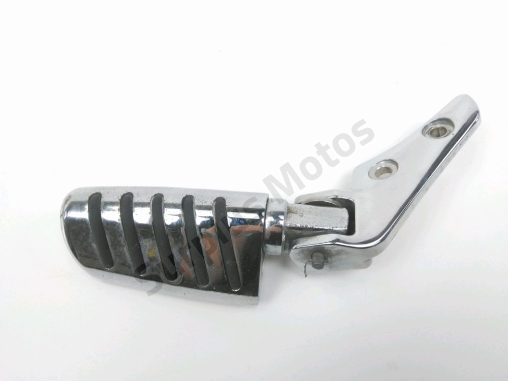 Repose pieds arriere droit