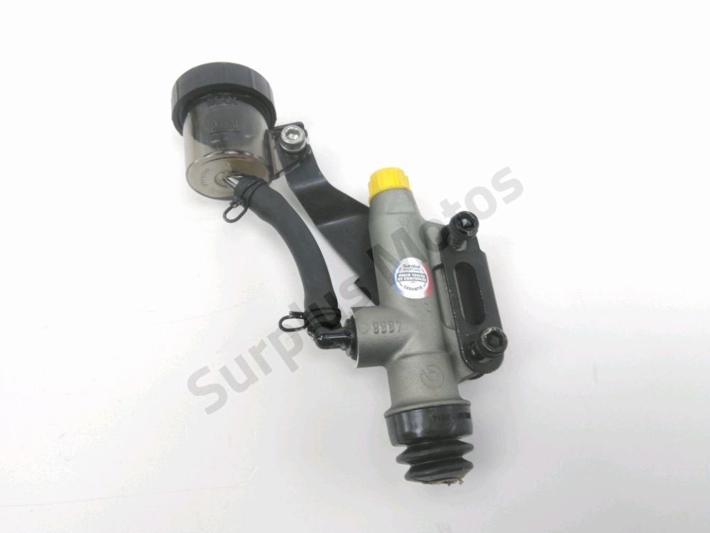 Maitre cylindre frein ar complet