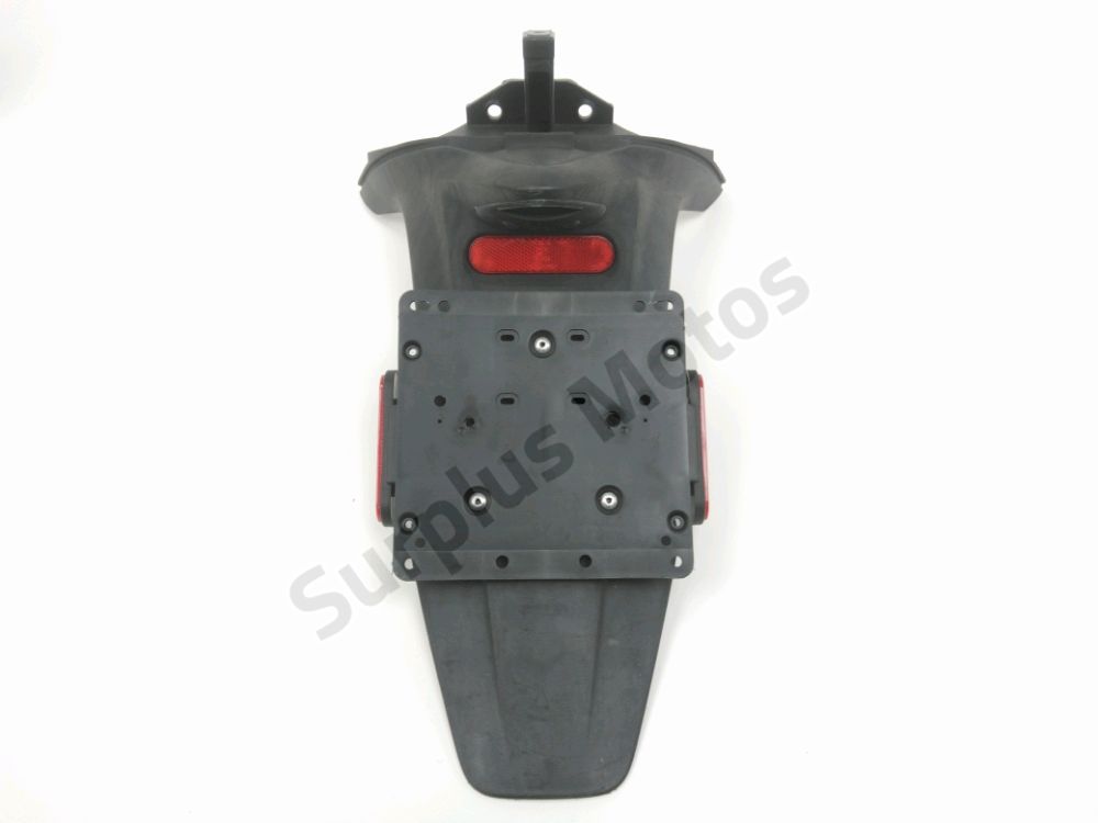 Support de plaque et eclairage