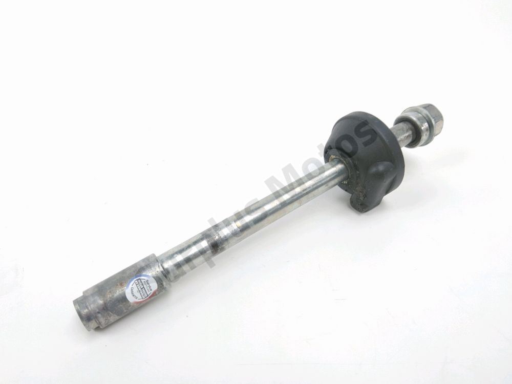 AXE DE ROUE AVANT