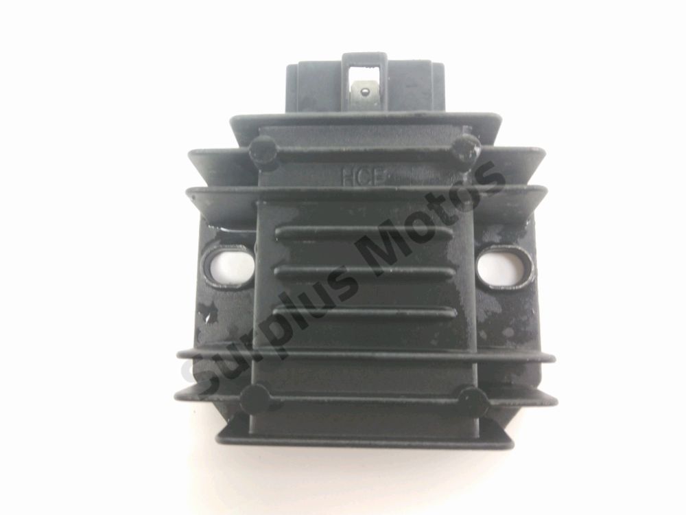 REGULATEUR DE TENSION