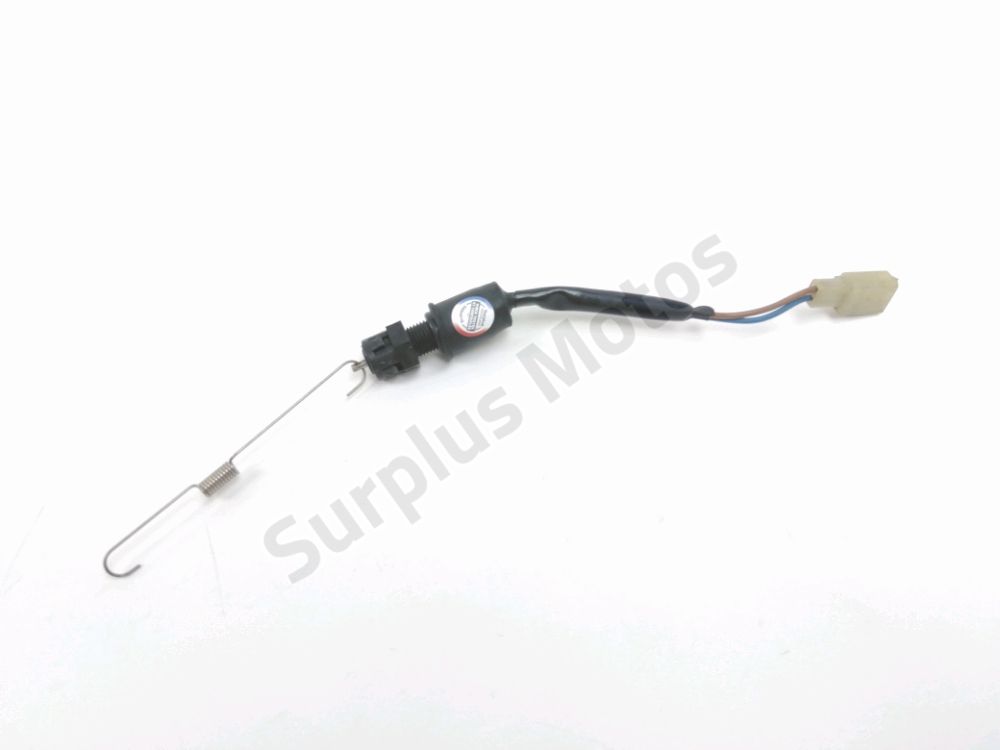 Contacteur de stop ar