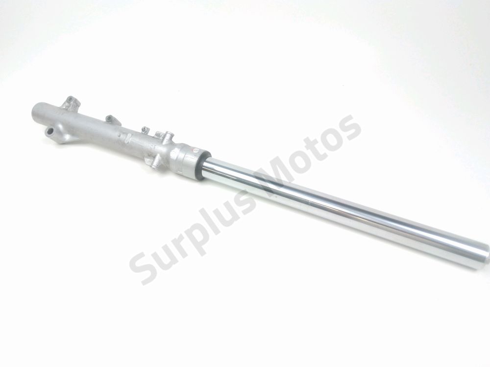 Tube de fourche gauche