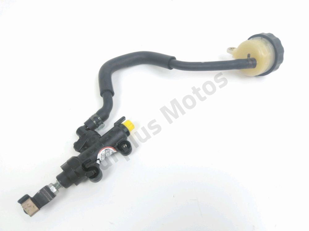 MAITRE CYLINDRE FREIN AR COMPLET